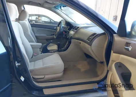 2005 Honda Accord 2.4 Lx из США, поврежденный, VIN 1HGCM56465A016196